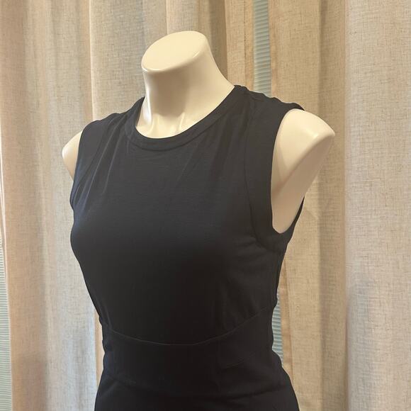 Navy Blue Diane Von Furstenberg Sheath Dress sz 8 - Picture 5 of 9